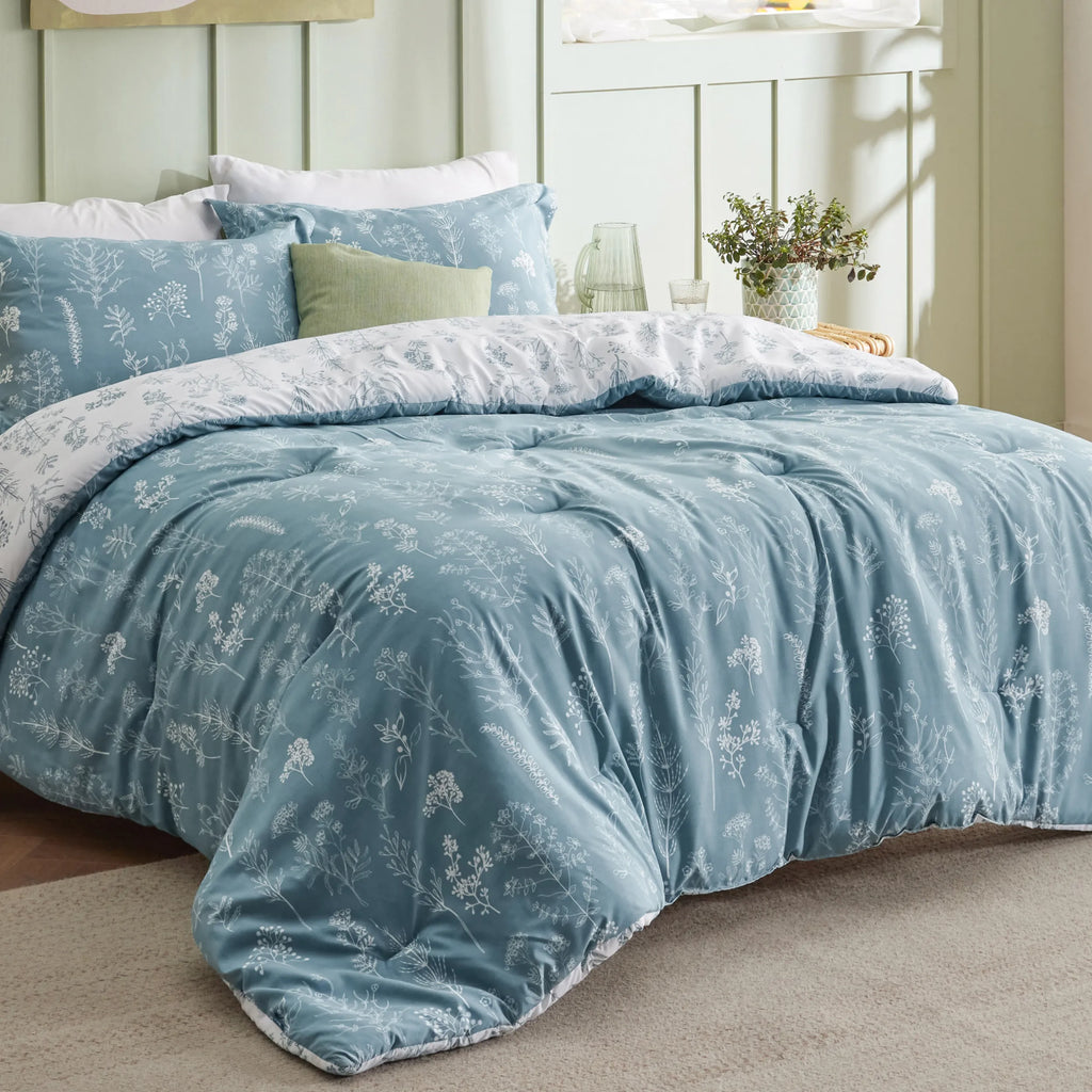 Down & Feather Comforter, Floral Set, Machine-Washable Care for Everyday Bedding and Comfortable Sleep, 7 Sizes and 13 Colors image 29