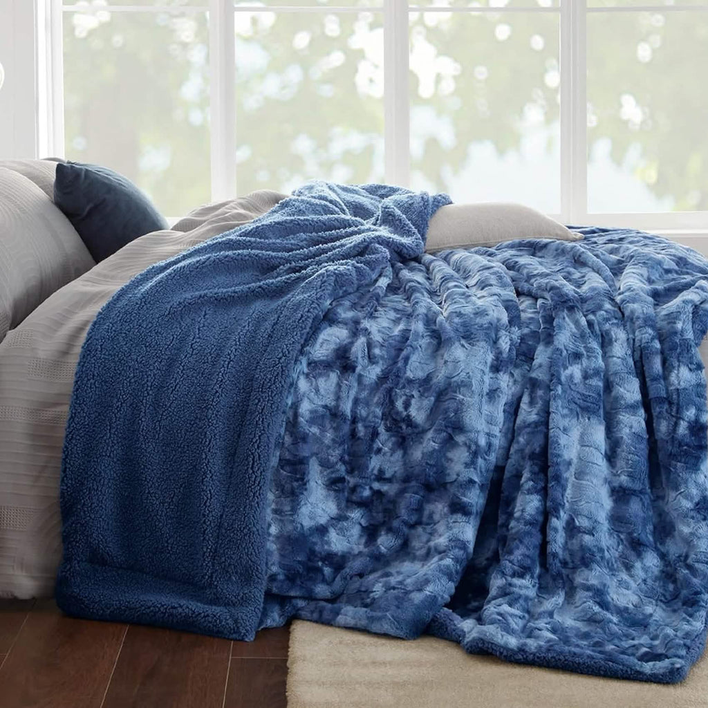 Cozy Throw Blanket, Faux Fur Sherpa Fleece for Sofas, Beds and Relaxing at Home, 4 Sizes and 10 Colors image 30