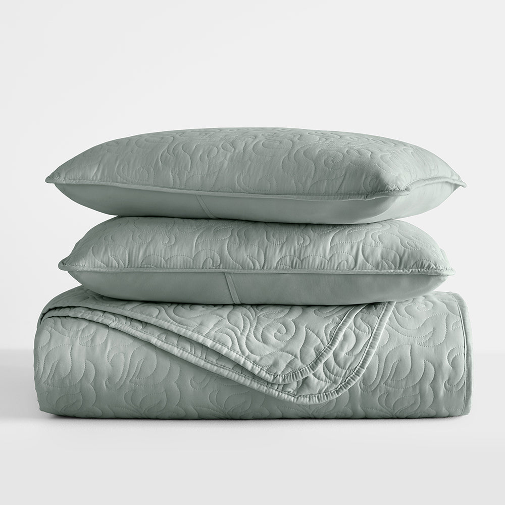 Bed Quilt, 3 Piece Floral Stitch Quilted Coverlet Set for Bedroom Layering and Everyday Bedding, 3 Sizes and 6 Colors image 31
