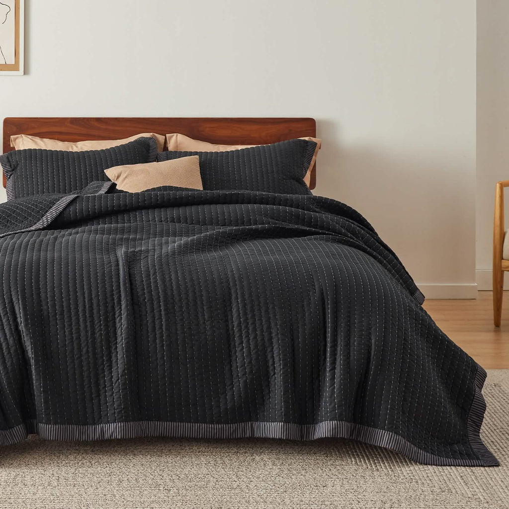 Cozy Throw Blanket, Corduroy Pattern Quilt Set, Breathable Construction for Living Rooms, Bedrooms and Everyday Lounging image 32