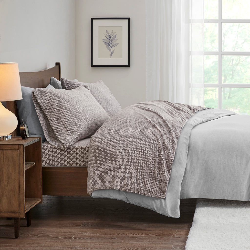Bed Sheet Set, Micro Fleece, Machine-Washable Care for Everyday Bedroom Comfort and Guest Rooms, 6 Sizes and 15 Colors image 32