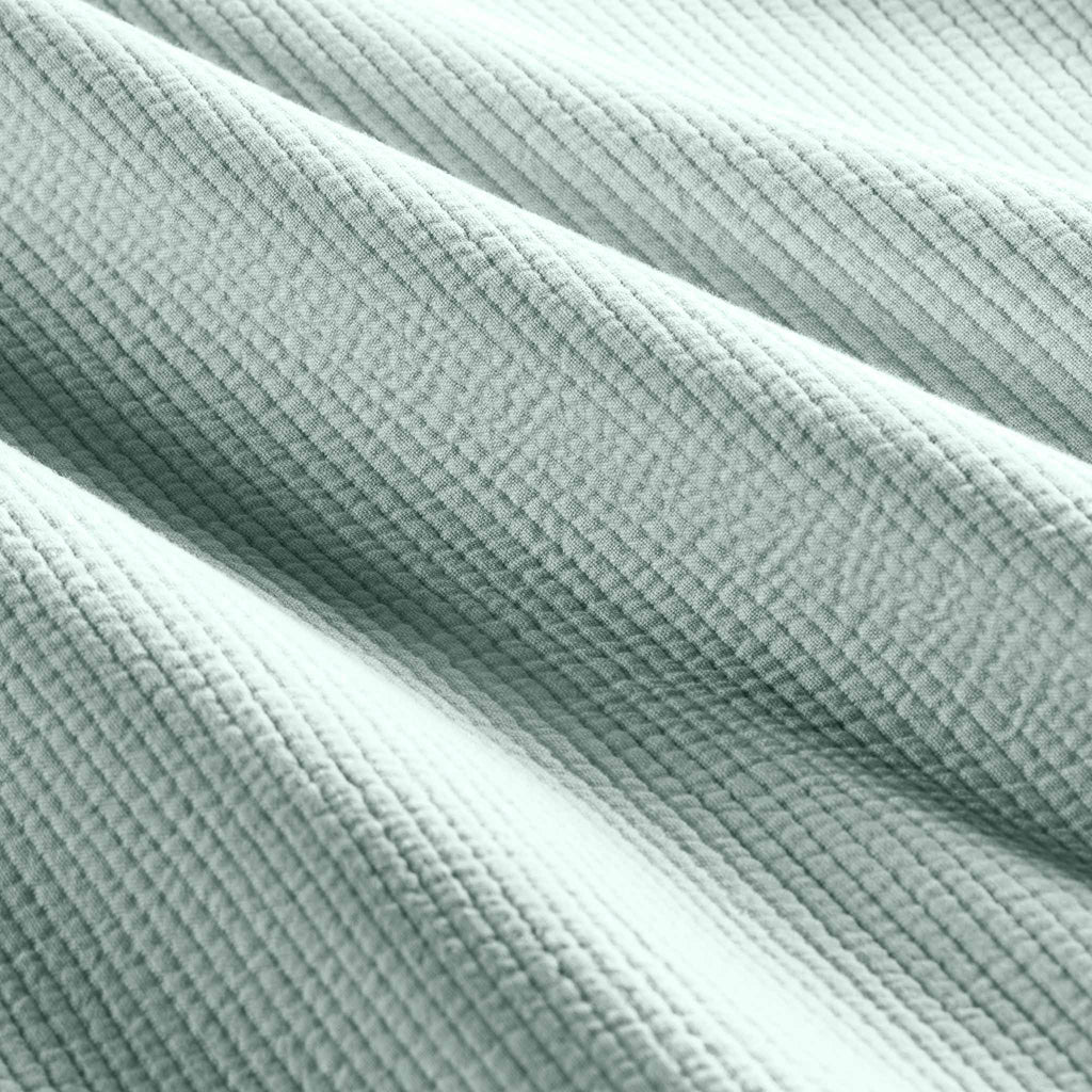 Cozy Throw Blanket, Ribbed Matelasse Quilt, Lightweight Design for Living Rooms, Bedrooms and Everyday Lounging, 2 Sizes and 2 Colors image 34