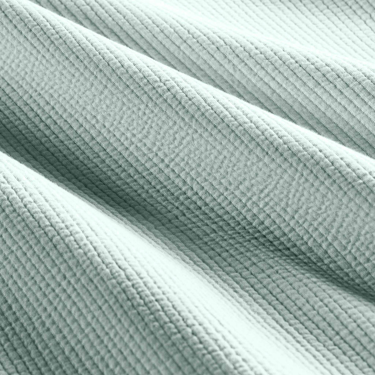 Cozy Throw Blanket, Ribbed Matelasse Quilt, Lightweight Design for Living Rooms, Bedrooms and Everyday Lounging, 2 Sizes and 2 Colors image 34