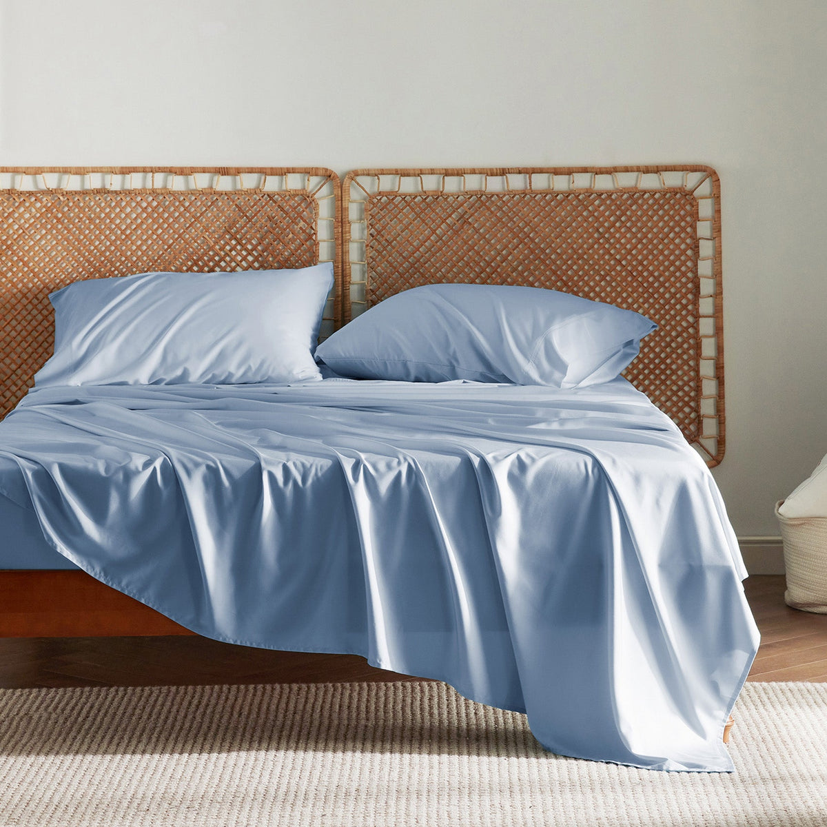 Bed Sheet Set, Rayon Derived from Bamboo, Cooling Comfort, Breathable Construction for Everyday Bedroom Comfort and Guest Rooms image 34