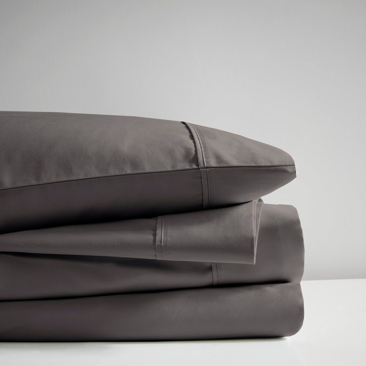Bed Sheet Set, 600 Thread Count Cooling Cotton Blend 4 Piece, Machine-Washable Care for Everyday Bedroom Comfort and Guest Rooms image 34
