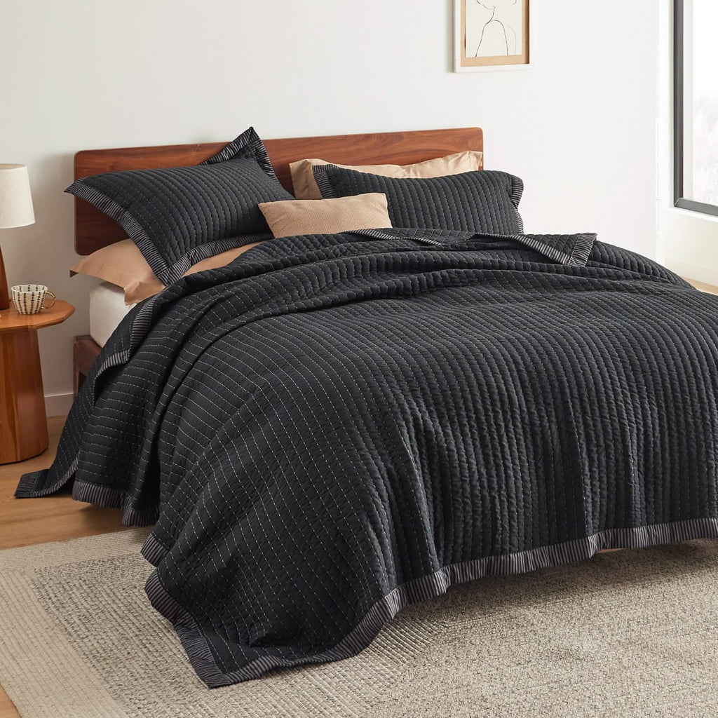Cozy Throw Blanket, Corduroy Pattern Quilt Set, Breathable Construction for Living Rooms, Bedrooms and Everyday Lounging image 34