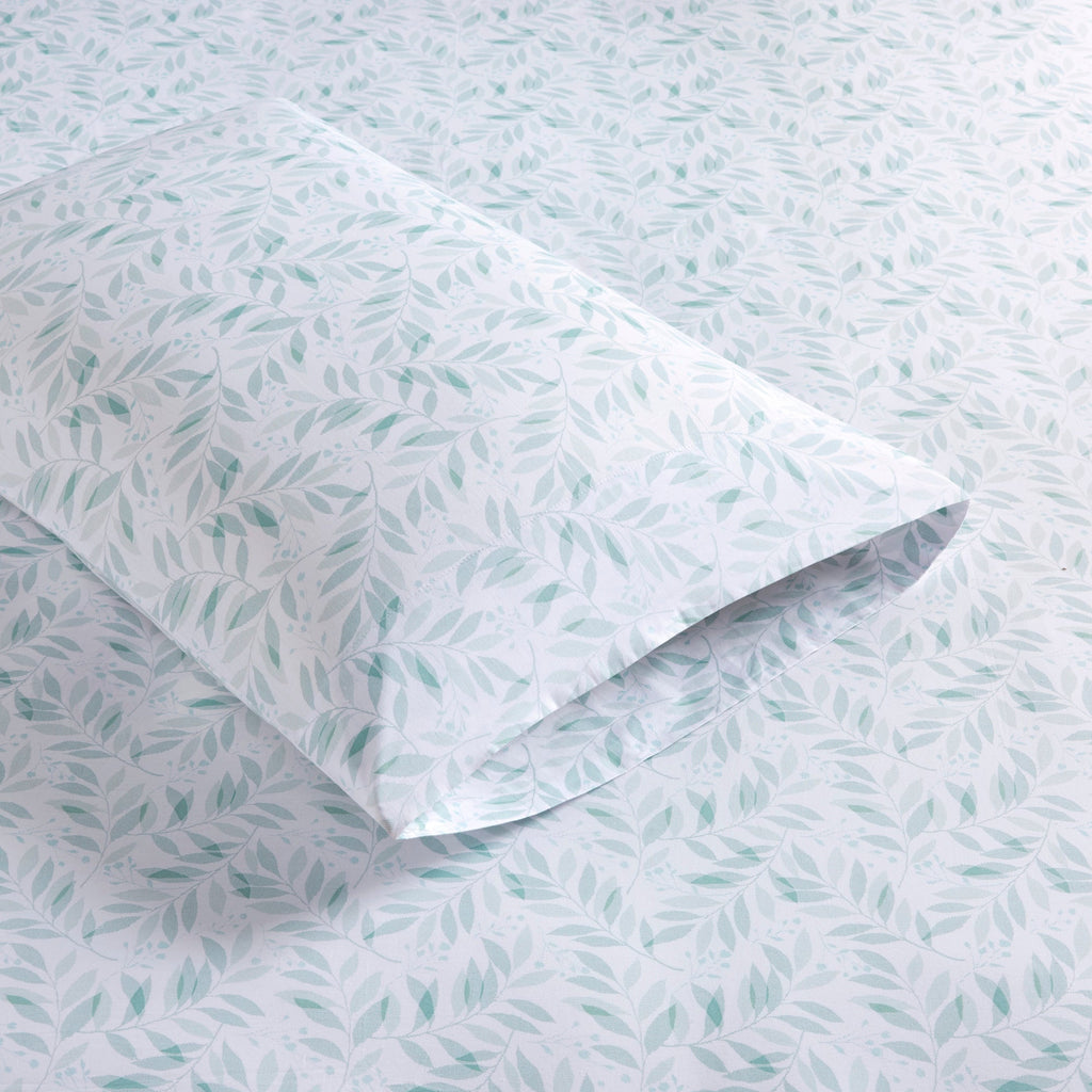 Bed Sheet Set, 200 Thread Count Printed Cotton, Breathable Construction, Machine-Washable Care for Master Bedrooms, Guest Beds and Daily Use image 34