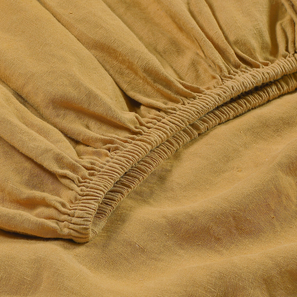 Bed Sheet Set, LuxeWeave Linen, Breathable Construction, Hypoallergenic Comfort for Everyday Bedroom Comfort and Guest Rooms image 35