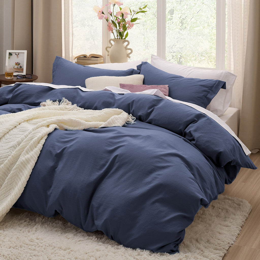 Duvet Cover Set, Ultra Soft Hypoallergenic Microfiber, Lightweight Design for Guest Rooms and Everyday Bedroom Styling image 35