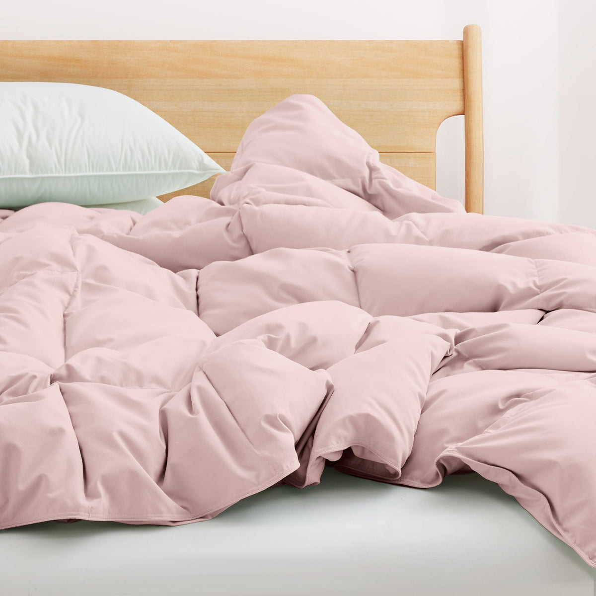 Down & Feather Comforter, Goose, Lightweight Design, Machine-Washable Care for Everyday Bedding and Comfortable Sleep, 4 Sizes and 8 Colors image 35