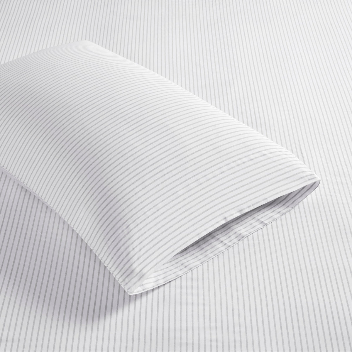 Bed Sheet Set, 200 Thread Count Printed Cotton, Breathable Construction, Machine-Washable Care for Master Bedrooms, Guest Beds and Daily Use image 36