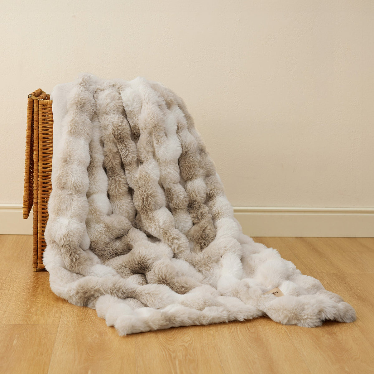 Cozy Throw Blanket, Bubble Faux Fur, Machine-Washable Care for Living Rooms, Bedrooms and Everyday Lounging, 3 Sizes and 11 Colors image 36