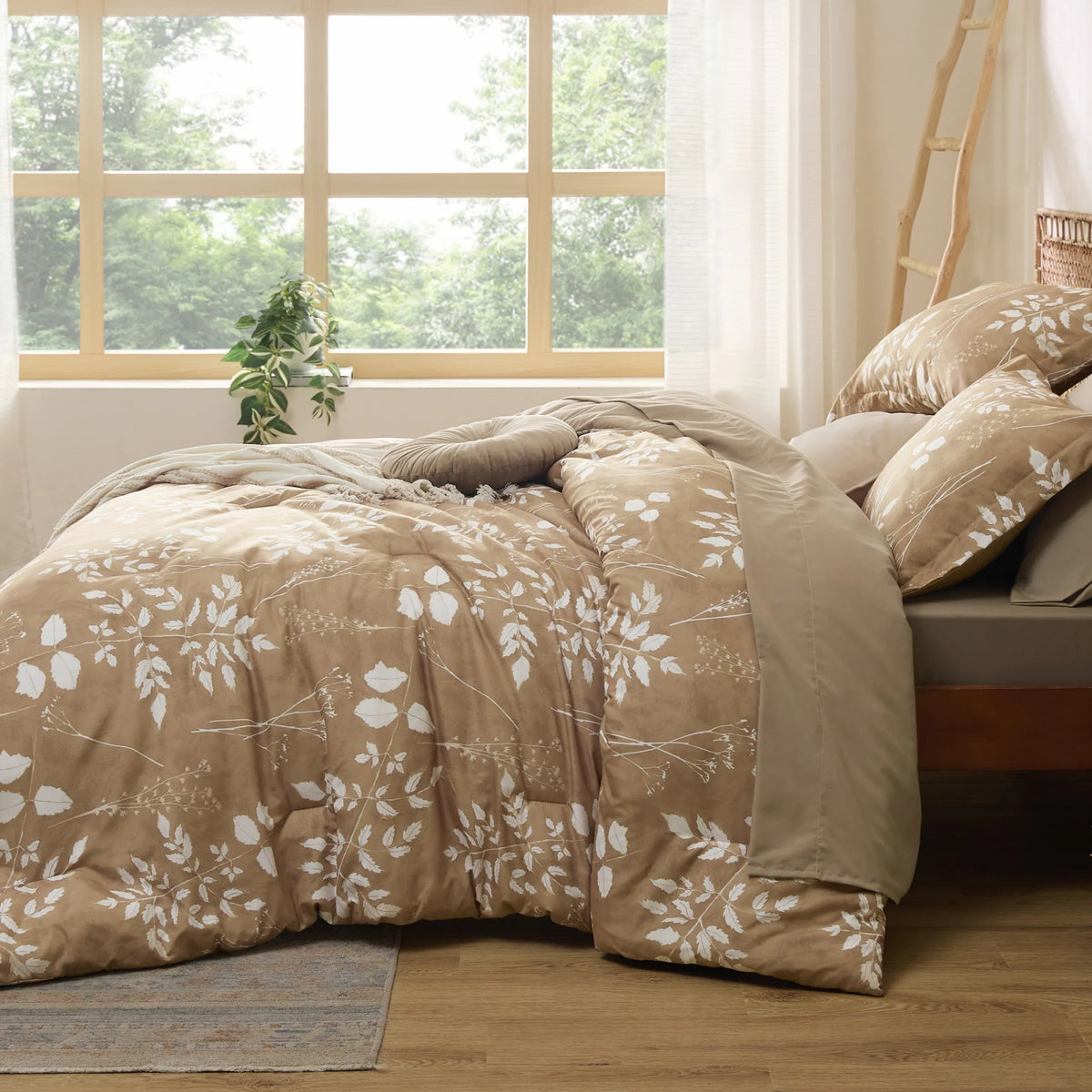 Bed Comforter, Elegant Floral Sets for Everyday Bedding and Comfortable Sleep, 4 Sizes and 15 Colors image 36
