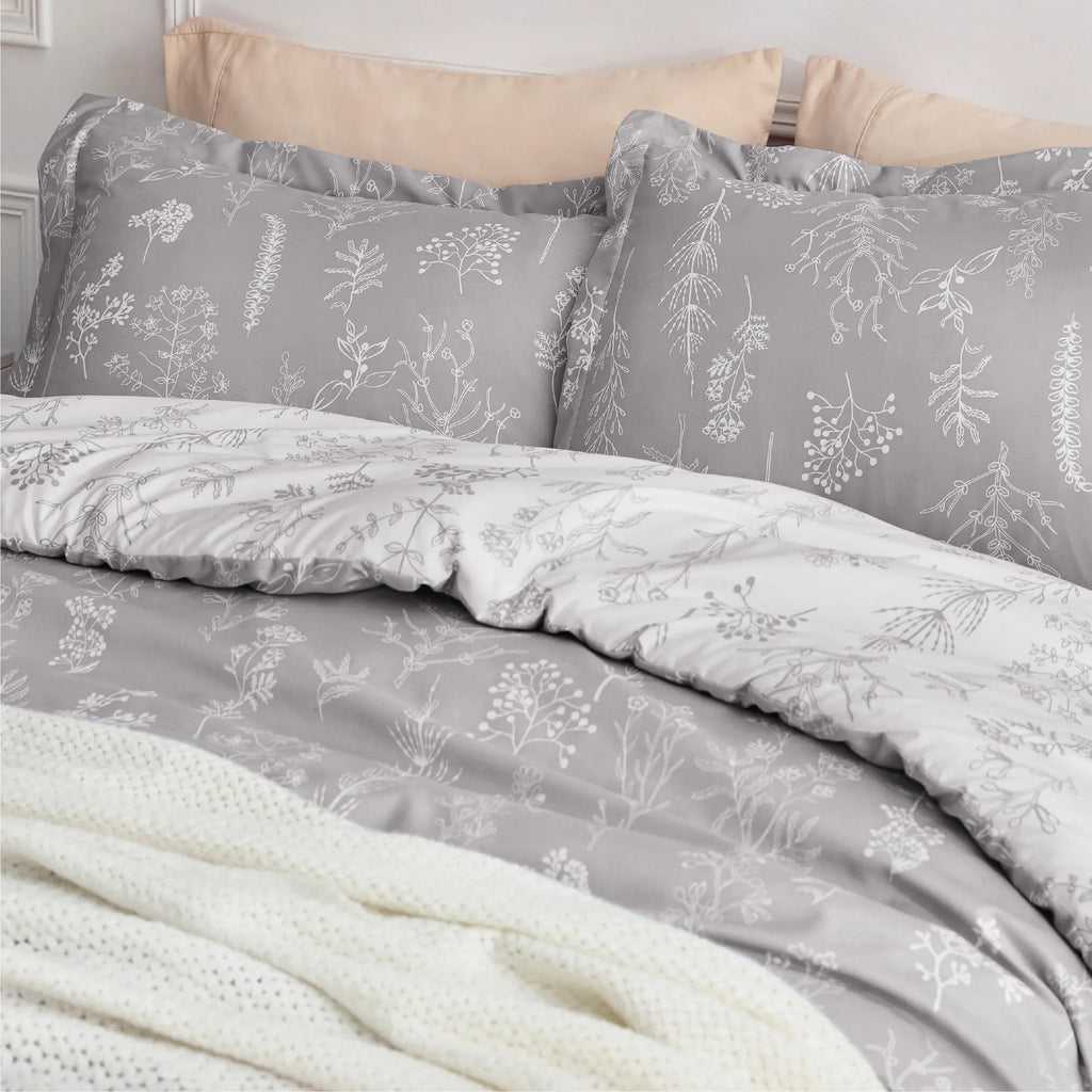 Down & Feather Comforter, Floral Set, Machine-Washable Care for Everyday Bedding and Comfortable Sleep, 7 Sizes and 13 Colors image 36