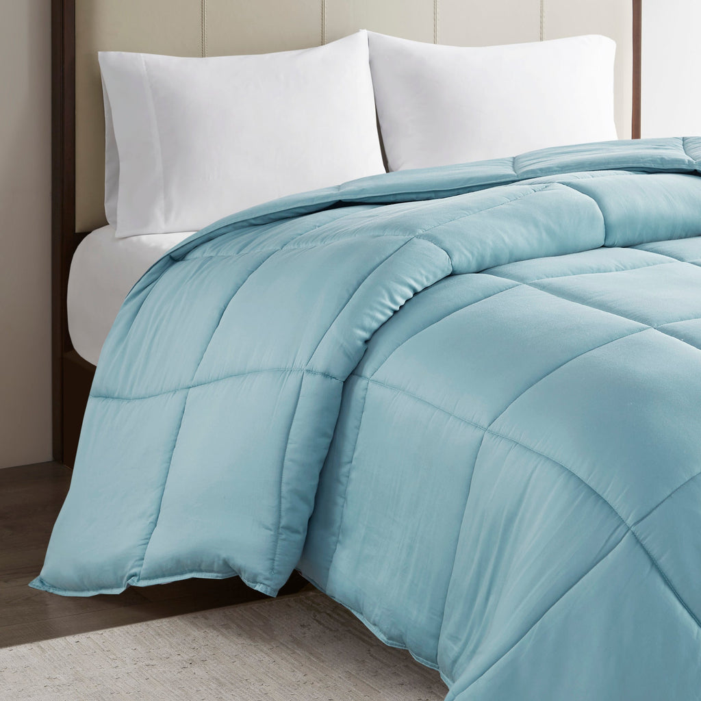 Down Alternative Comforter, Winfield 300 Thread Count Cotton Shell, Machine-Washable Care for Everyday Bedding and Comfortable Sleep image 37