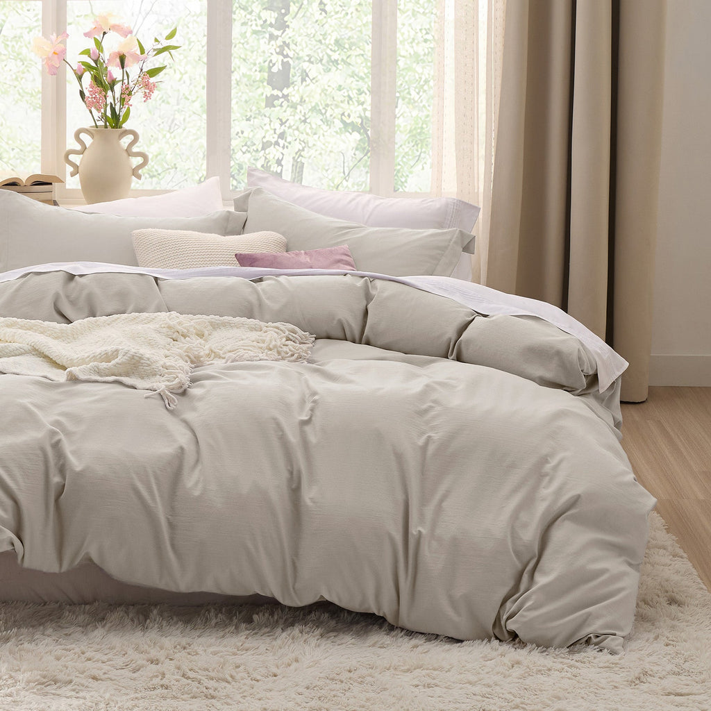 Duvet Cover Set, Ultra Soft Hypoallergenic Microfiber, Lightweight Design for Guest Rooms and Everyday Bedroom Styling image 38