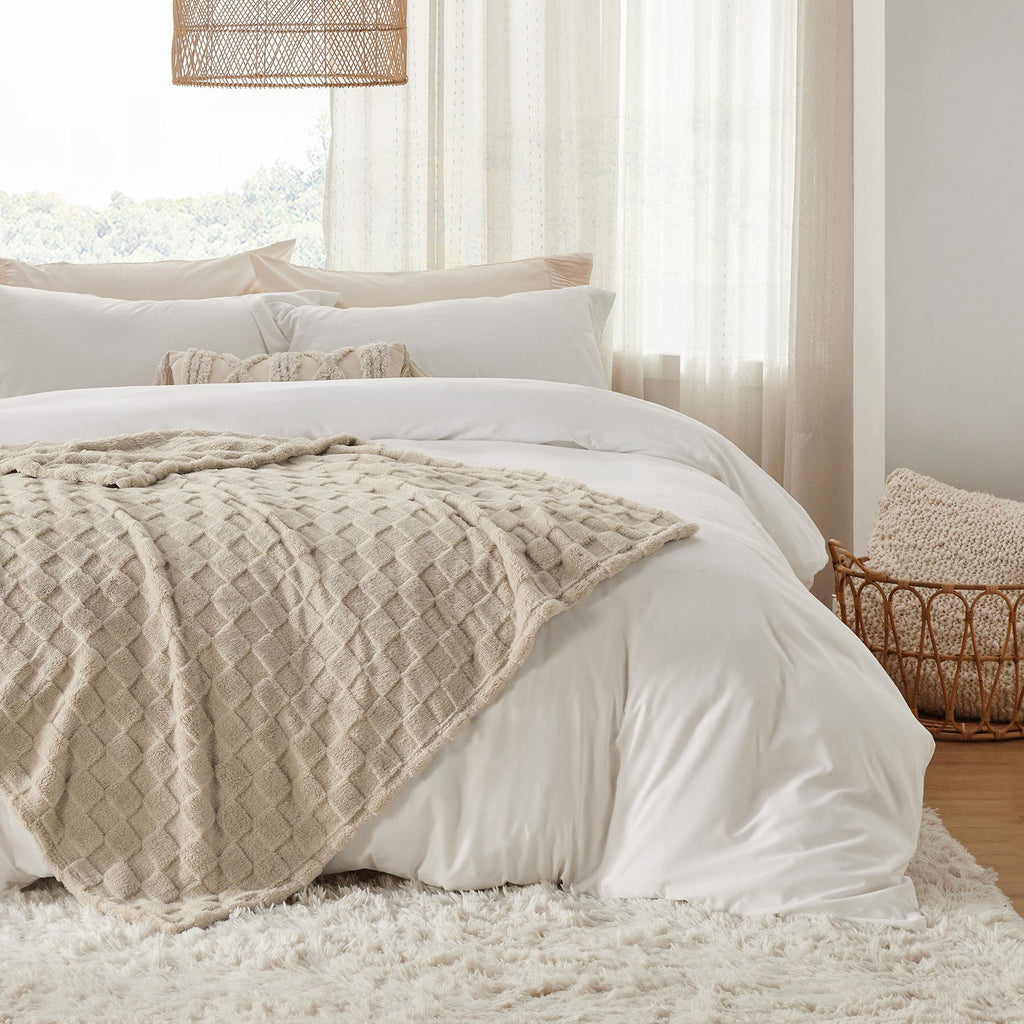 Cozy Throw Blanket, Jacquard Shaggy Sherpa for Living Rooms, Bedrooms and Everyday Lounging, 4 Sizes and 19 Colors image 38