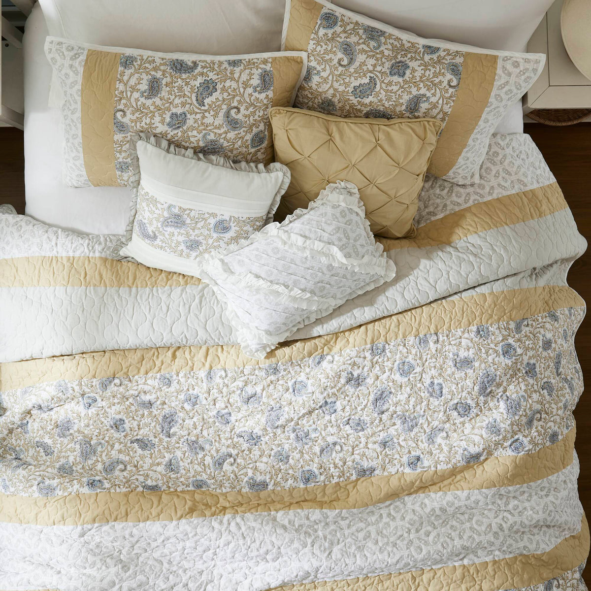 Cozy Throw Blanket, Dawn 6 Piece Cotton Percale Quilt Set, Machine-Washable Care for Sofas, Beds and Relaxing at Home, 2 Sizes and 5 Colors image 38