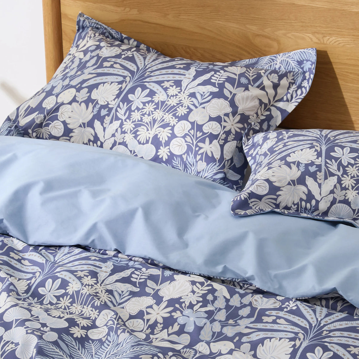 Duvet Cover Set, 100% Cotton Patterned, Breathable Construction for Bedroom Bedding Refresh and Everyday Comfort, 4 Sizes and 9 Colors image 39