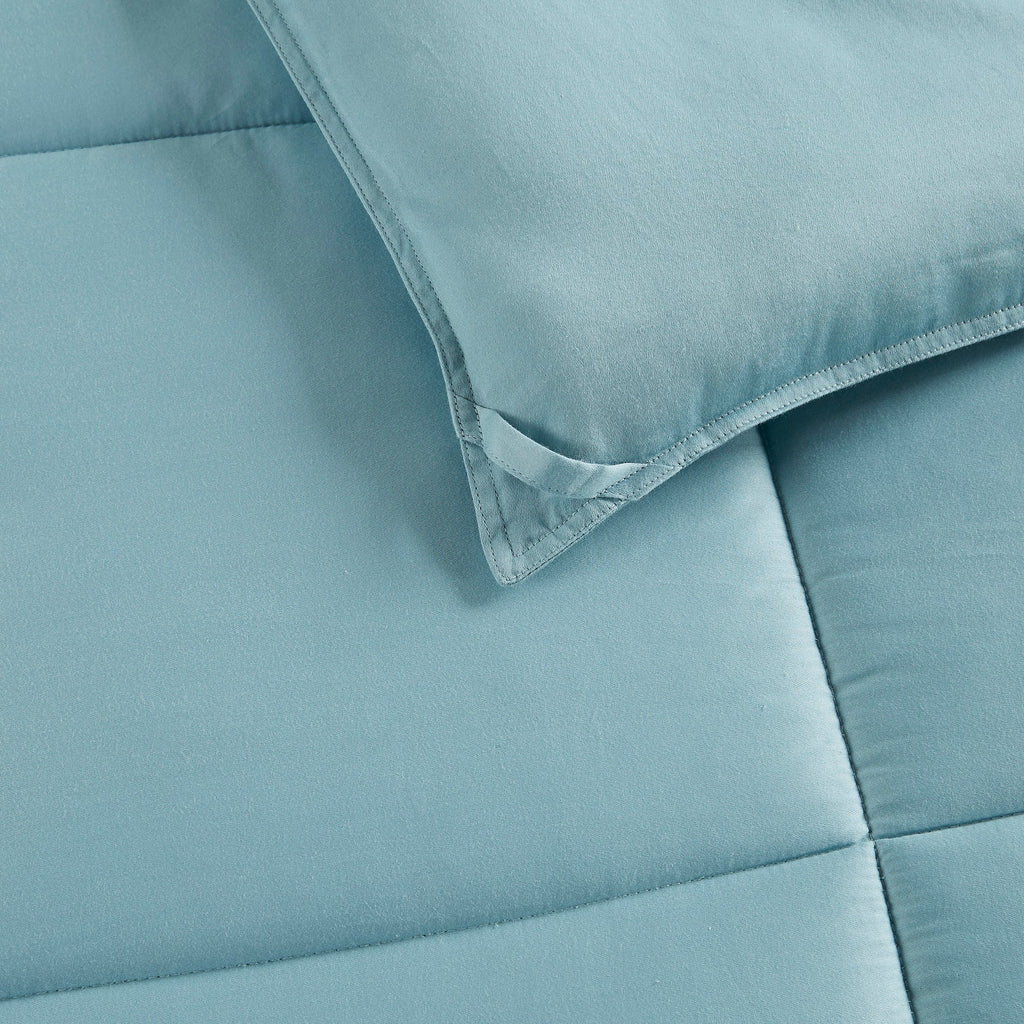 Down Alternative Comforter, Winfield 300 Thread Count Cotton Shell, Machine-Washable Care for Everyday Bedding and Comfortable Sleep image 40