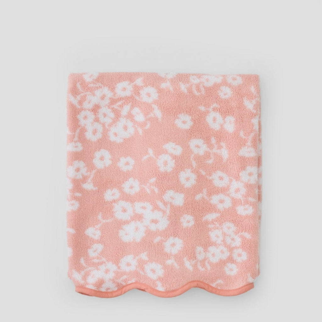 Bath Towel, Patterned Scallop for Home Bathrooms and Everyday Care, 5 Color Options, Designed for Daily Bathroom Routines and Guest Baths image 40