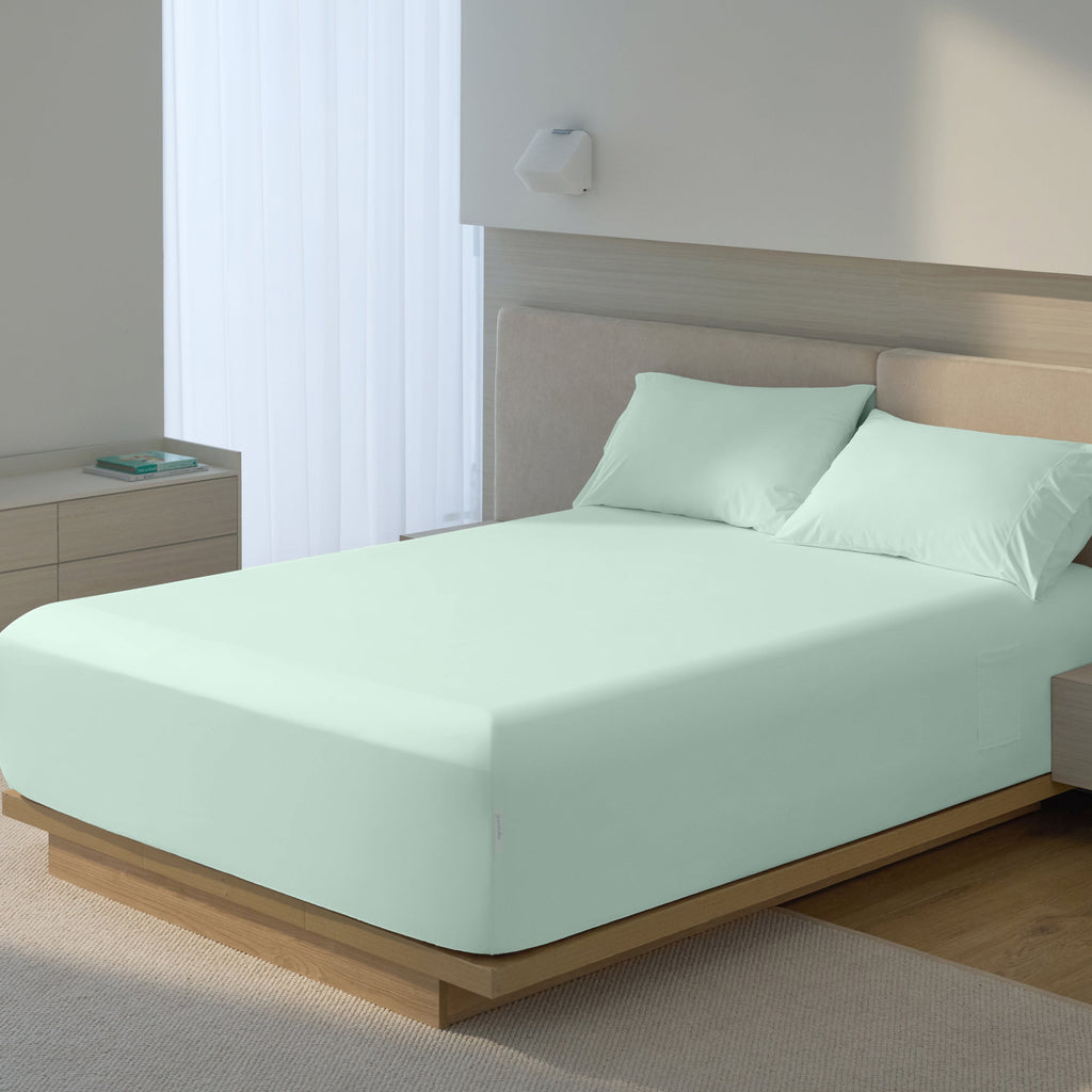 Fitted Sheet, Cooling, Breathable Construction for Everyday Bedding, Bedroom Layering and Guest Beds, 2 Sizes and 4 Colors image 40