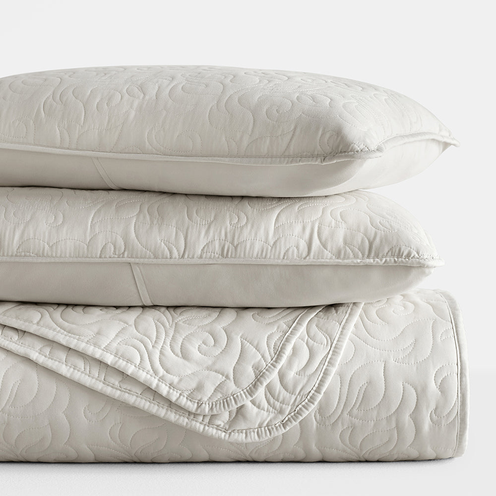 Bed Quilt, 3 Piece Floral Stitch Quilted Coverlet Set for Bedroom Layering and Everyday Bedding, 3 Sizes and 6 Colors image 41