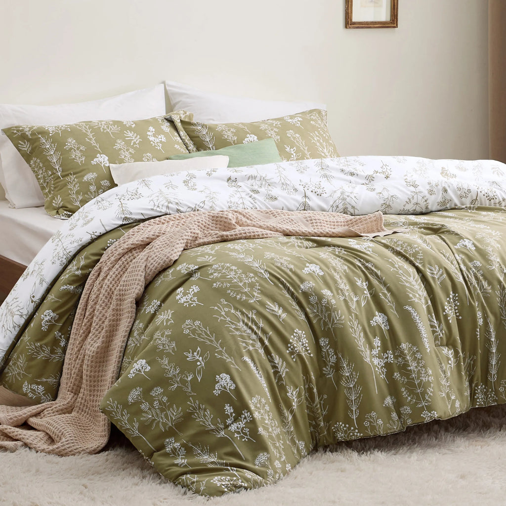 Down & Feather Comforter, Floral Set, Machine-Washable Care for Everyday Bedding and Comfortable Sleep, 7 Sizes and 13 Colors image 41