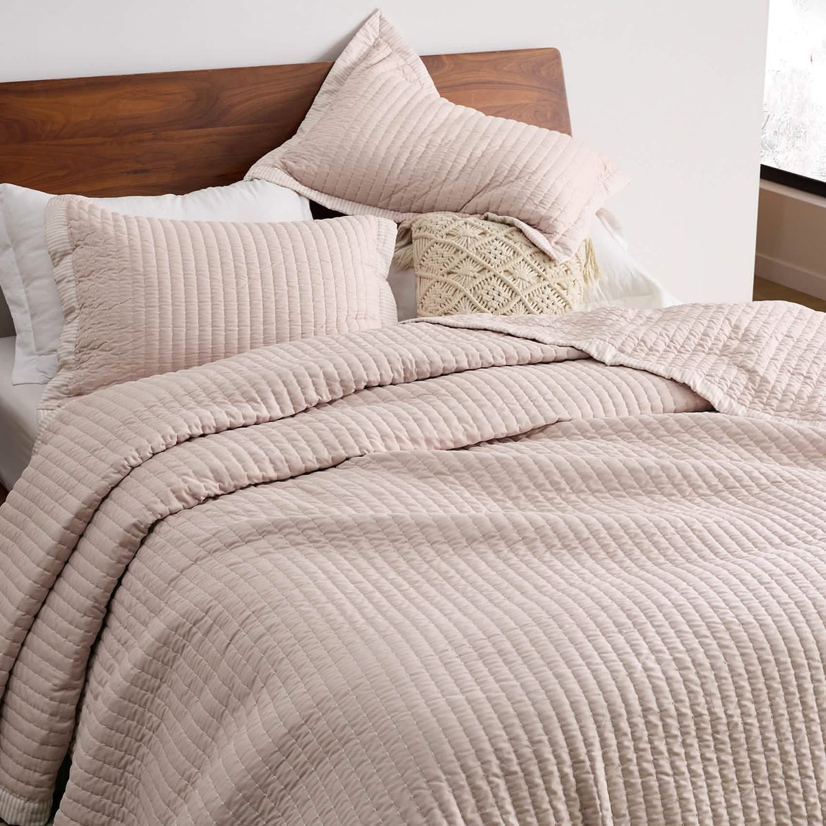 Cozy Throw Blanket, Corduroy Pattern Quilt Set, Breathable Construction for Living Rooms, Bedrooms and Everyday Lounging image 41