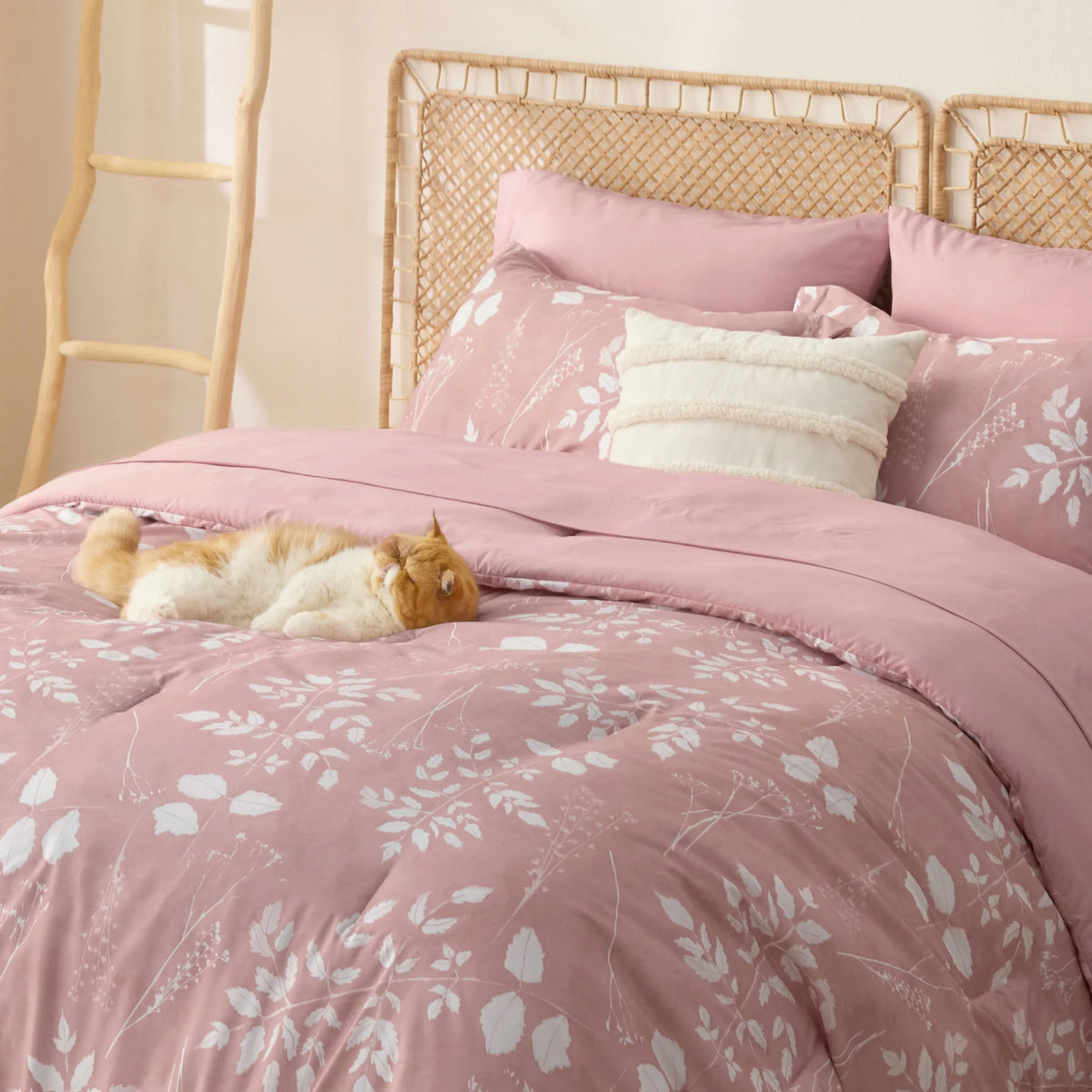 Bed Comforter, Elegant Floral Sets for Everyday Bedding and Comfortable Sleep, 4 Sizes and 15 Colors image 41