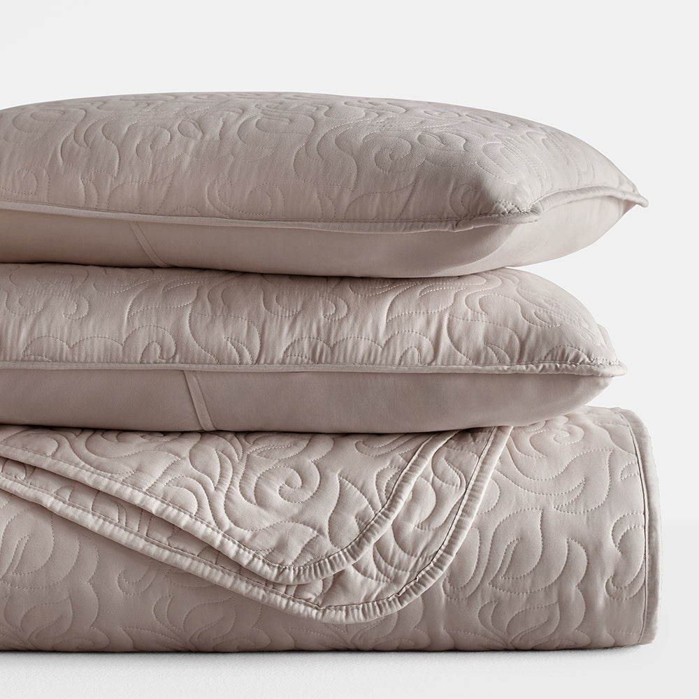 Bed Quilt, 3 Piece Floral Stitch Quilted Coverlet Set for Bedroom Layering and Everyday Bedding, 3 Sizes and 6 Colors image 42