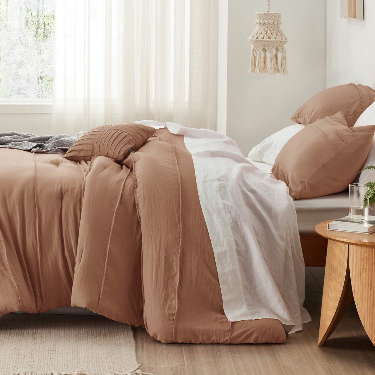 Bed Comforter, Pinch Pleat Set for Year-Round Bedroom Comfort and Restful Sleep, 5 Sizes and 19 Colors image 42