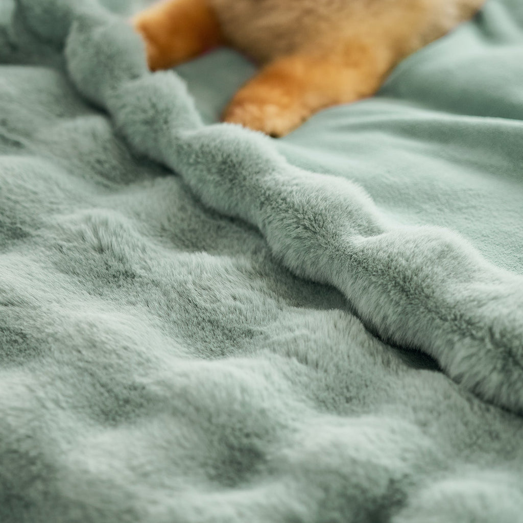 Cozy Throw Blanket, Bubble Faux Fur, Machine-Washable Care for Living Rooms, Bedrooms and Everyday Lounging, 3 Sizes and 11 Colors image 44