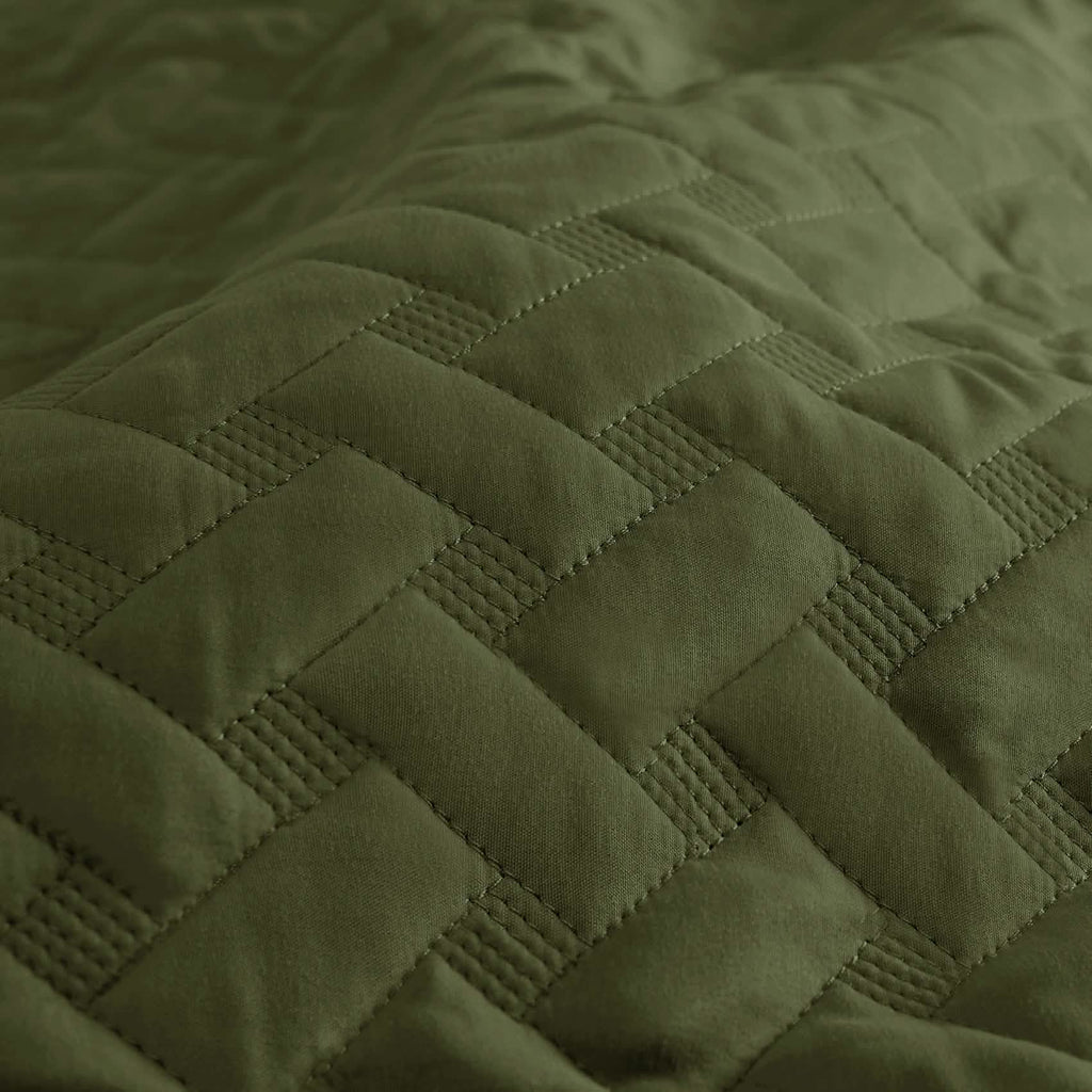 Cozy Throw Blanket, Basket weave Quilt Set, Lightweight Design for Living Rooms, Bedrooms and Everyday Lounging, 6 Sizes and 17 Colors image 45