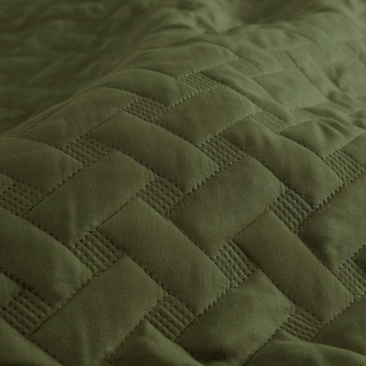 Cozy Throw Blanket, Basket weave Quilt Set, Lightweight Design for Living Rooms, Bedrooms and Everyday Lounging, 6 Sizes and 17 Colors image 45