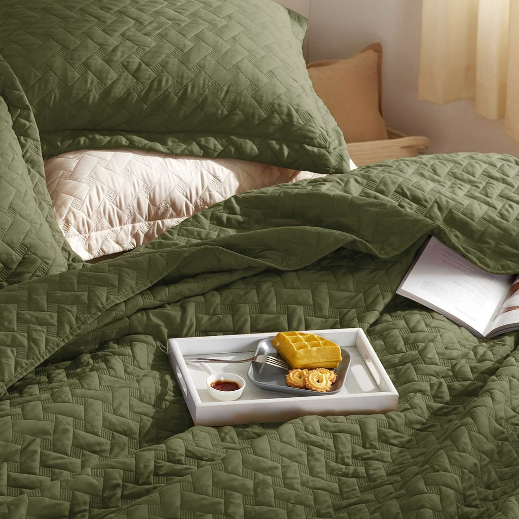 Cozy Throw Blanket, Basket weave Quilt Set, Lightweight Design for Living Rooms, Bedrooms and Everyday Lounging, 6 Sizes and 17 Colors image 46