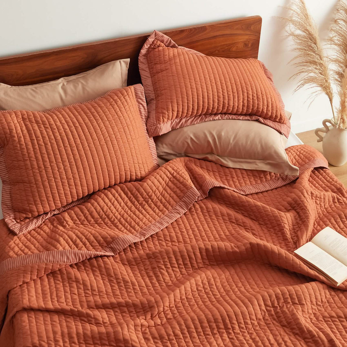 Cozy Throw Blanket, Corduroy Pattern Quilt Set, Breathable Construction for Living Rooms, Bedrooms and Everyday Lounging image 47