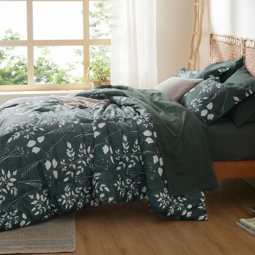 Bed Comforter, Elegant Floral Sets for Everyday Bedding and Comfortable Sleep, 4 Sizes and 15 Colors image 48