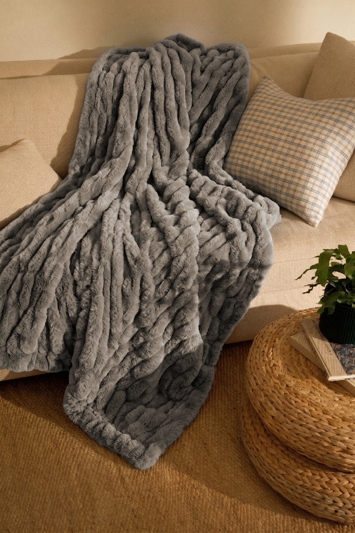 Marshmallow Ruched image 50