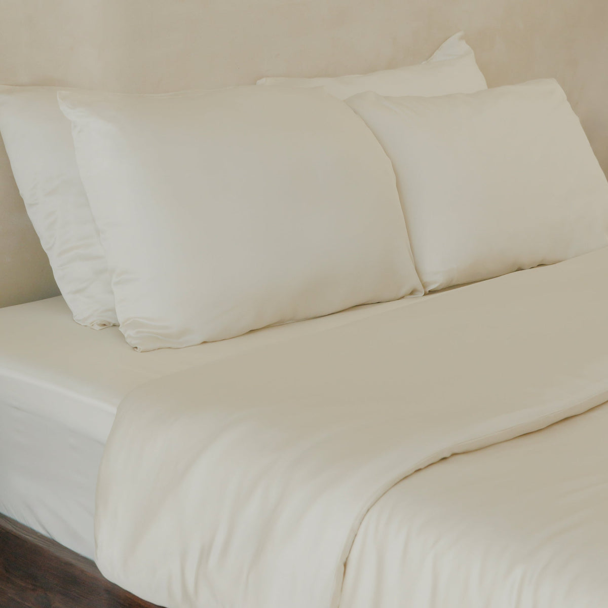Bed Sheet Set, Organic Bamboo Sateen, Cooling Comfort for Everyday Bedroom Comfort and Guest Rooms, 5 Sizes and 15 Colors image 50