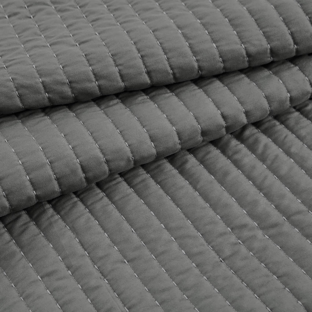 Cozy Throw Blanket, Corduroy Pattern Quilt Set, Breathable Construction for Living Rooms, Bedrooms and Everyday Lounging image 51