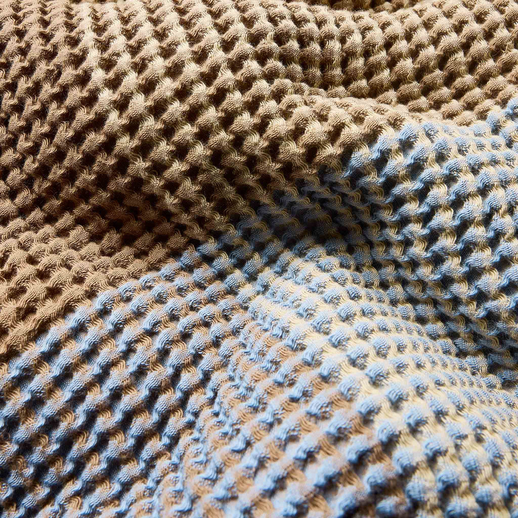 Cozy Throw Blanket, Dreamweave Waffle Bed Last Call, Cooling Comfort, Breathable Construction for Sofas, Beds and Relaxing at Home image 51