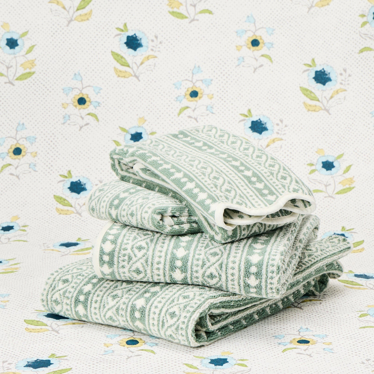 Bath Towel, Patterned Scallop for Home Bathrooms and Everyday Care, 5 Color Options, Designed for Daily Bathroom Routines and Guest Baths image 52