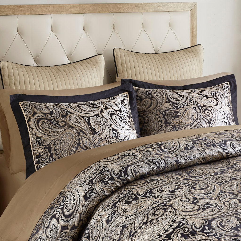 Bed Comforter, Aubrey 12 Piece Set with Cotton in a Bag for Year-Round Bedroom Comfort and Restful Sleep, 4 Sizes and 5 Colors image 55