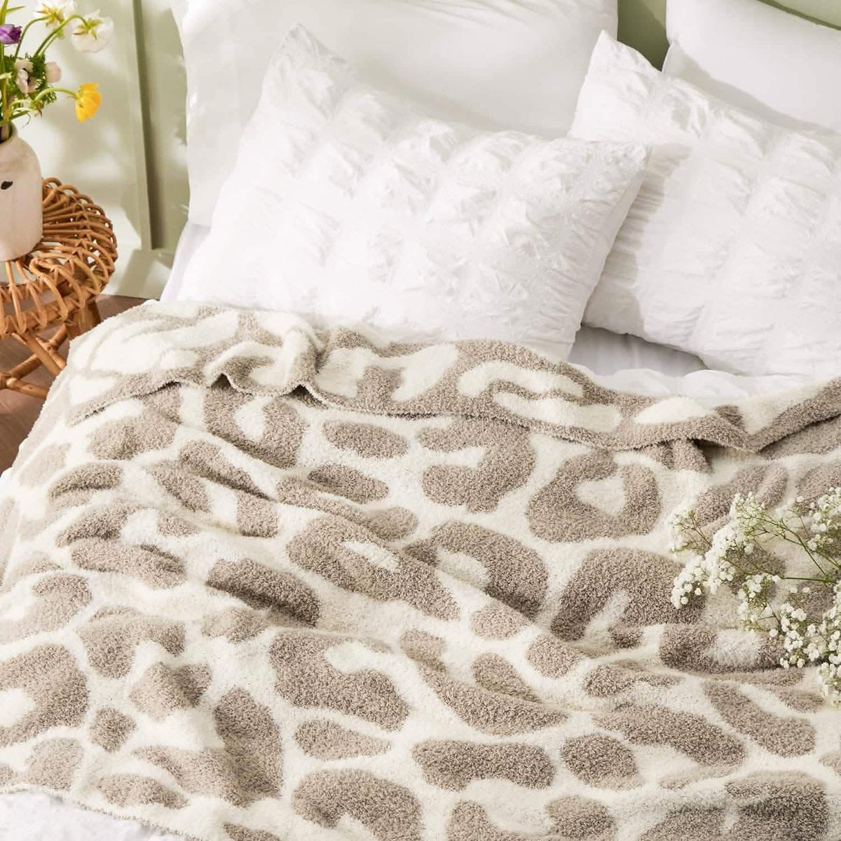 Cozy Throw Blanket, Feather Yarn, Lightweight Design, Machine-Washable Care for Sofas, Beds and Relaxing at Home, 2 Sizes and 12 Colors image 55