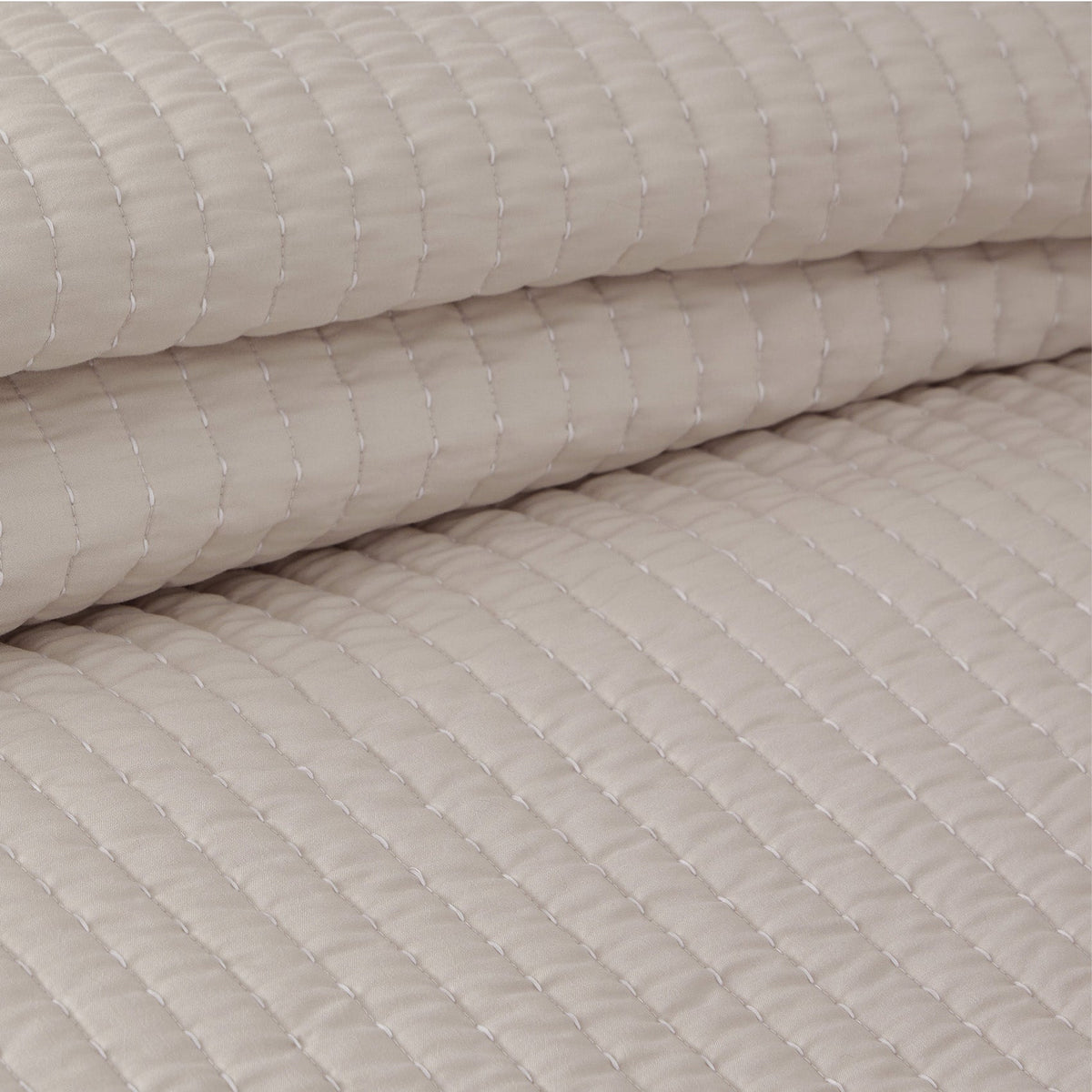 Cozy Throw Blanket, Corduroy Pattern Quilt Set, Breathable Construction for Living Rooms, Bedrooms and Everyday Lounging image 57