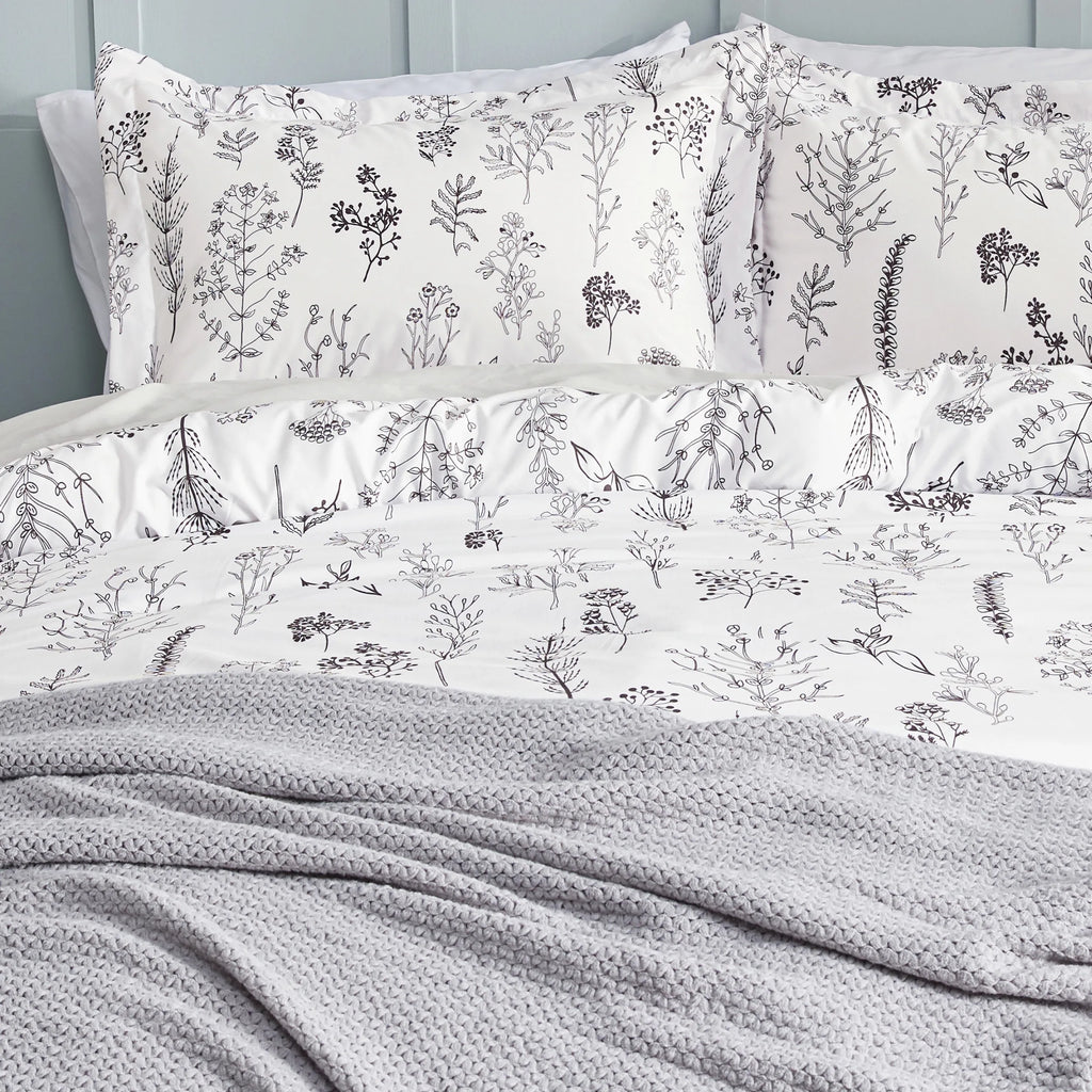 Down & Feather Comforter, Floral Set, Machine-Washable Care for Everyday Bedding and Comfortable Sleep, 7 Sizes and 13 Colors image 57
