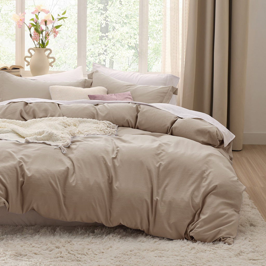 Duvet Cover Set, Ultra Soft Hypoallergenic Microfiber, Lightweight Design for Guest Rooms and Everyday Bedroom Styling image 59