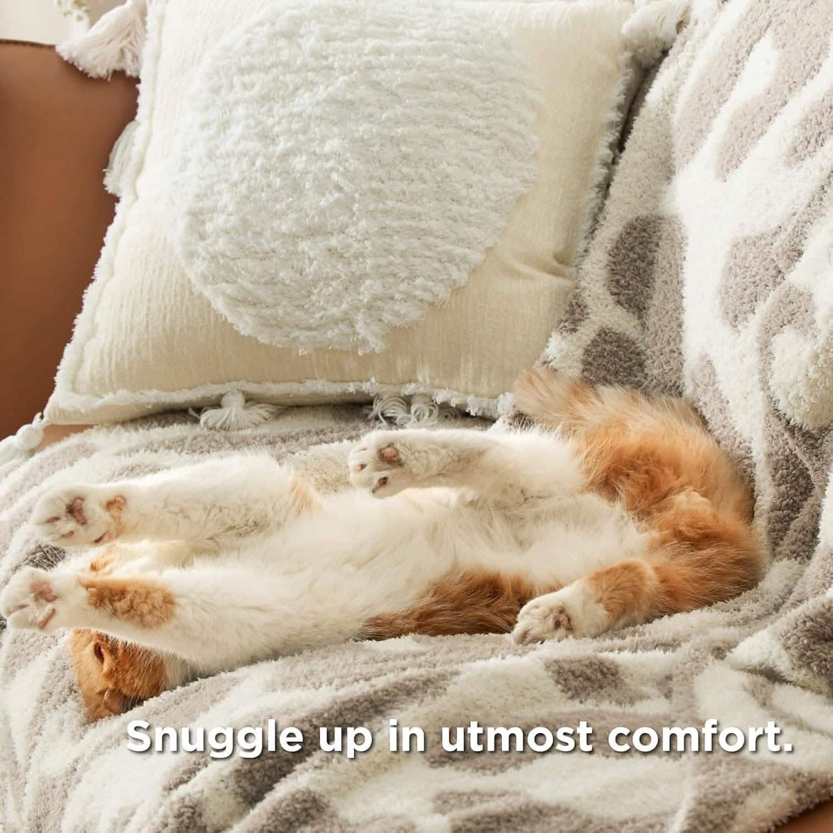 Cozy Throw Blanket, Feather Yarn, Lightweight Design, Machine-Washable Care for Sofas, Beds and Relaxing at Home, 2 Sizes and 12 Colors image 59