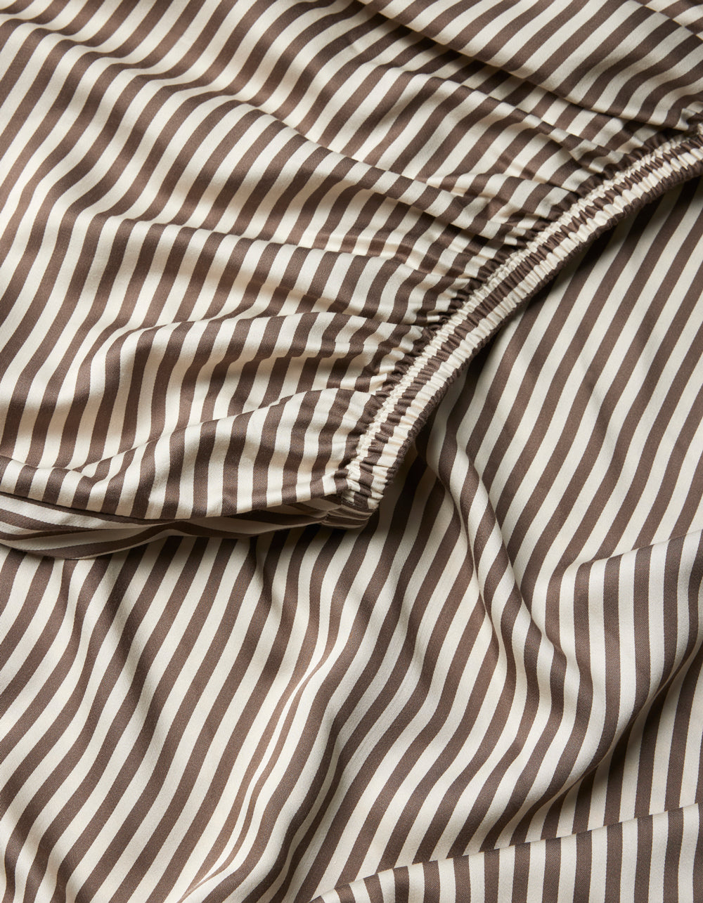 Fitted Sheet, Bamboo, Breathable Construction for Bedroom Comfort, Bed Layering and Everyday Sleep, 6 Sizes and 23 Colors image 60